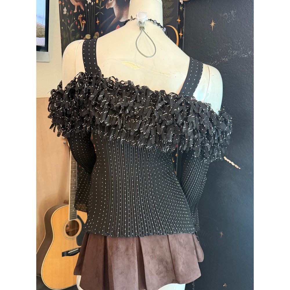 Kaelyn Max II Black Pinstripe Cold Shoulder Ruffle Bell Sleeve Top 1X - Picture 5 of 8